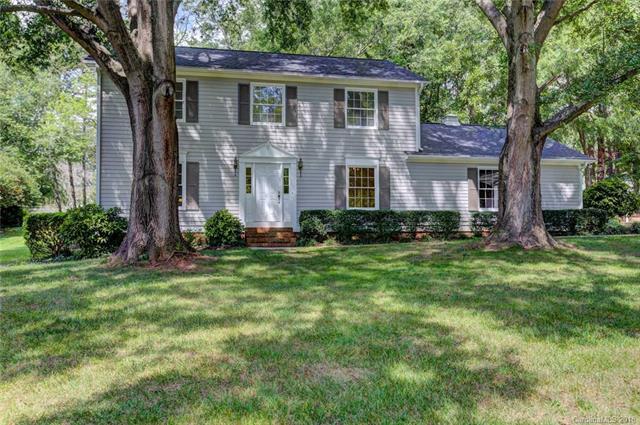 511 Plymouth Avenue - Photo 1