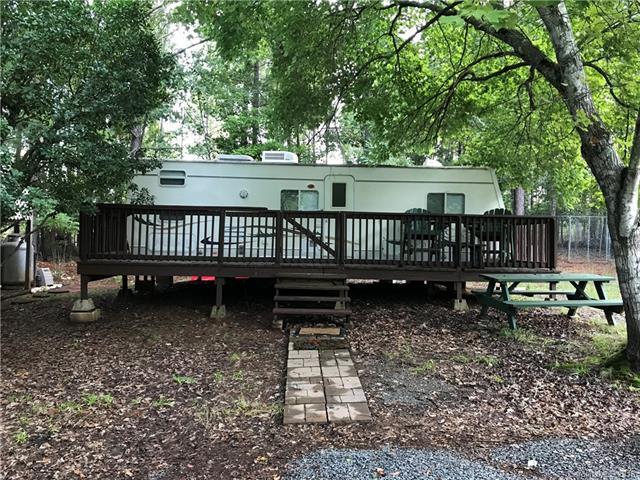 178 Roberts Ridge Road - Photo 1