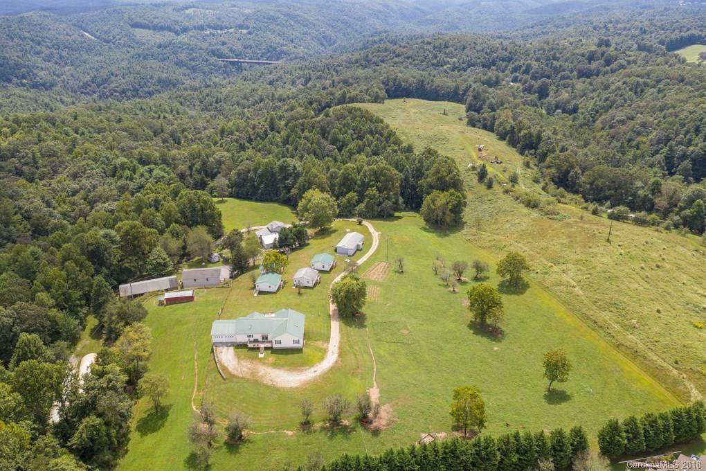 340 Frankie Lane - Photo 1