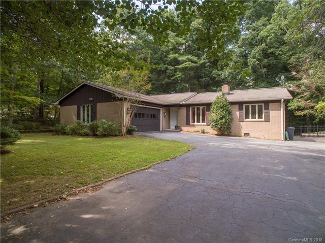 214 Navaho Drive - Photo 1