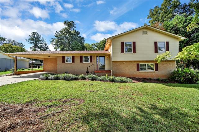 1006 Christopher Circle - Photo 1