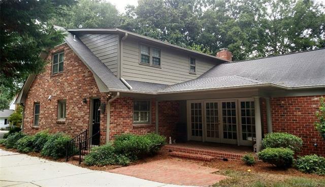 2506 Knollwood Road - Photo 1