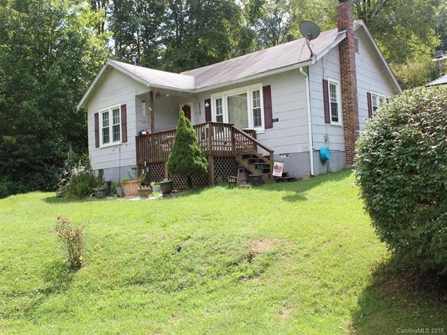 205 Hemlock Road - Photo 1