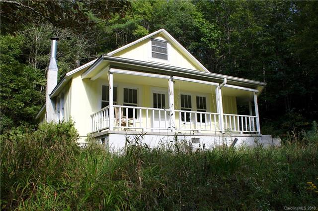 6220 Parkway Road - Photo 1