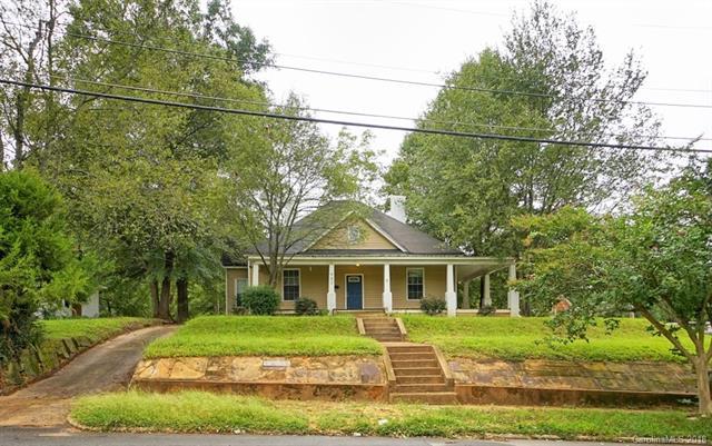 902 End Avenue - Photo 1