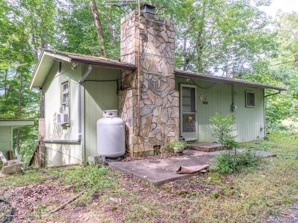 230 Florida Hill Drive - Photo 1