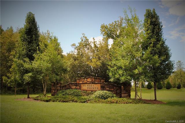 820 Sunset Pointe Drive - Photo 1