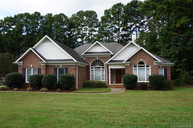 135 Lynn Cove Lane - Photo 1