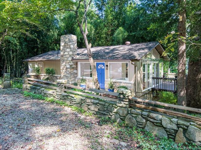 221 Lakewood Drive - Photo 1