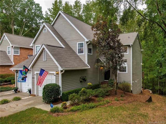 9012 Saint Thomas Lane - Photo 1
