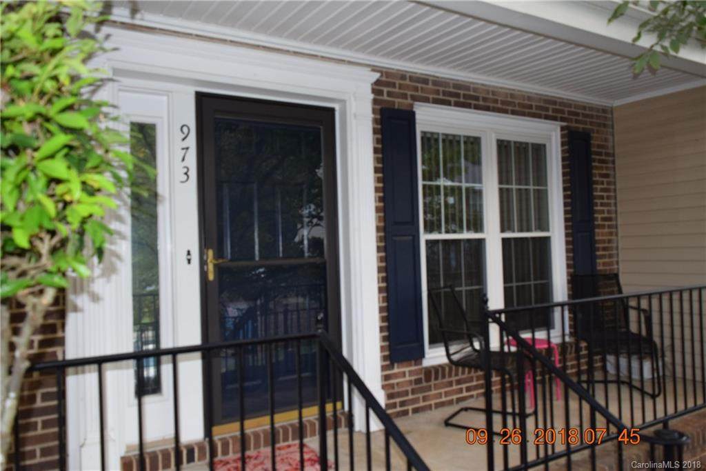 973 Surry Lane - Photo 1