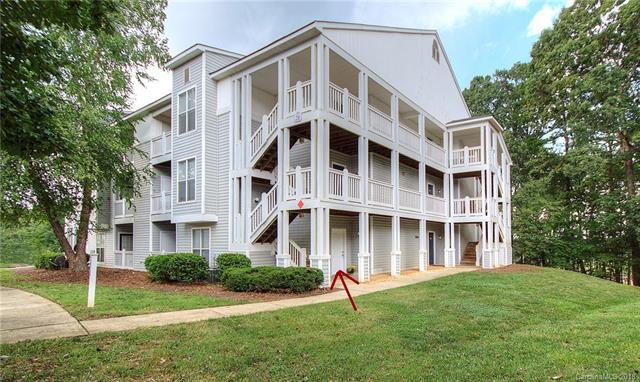 21-205 Hamiltons Harbor Drive - Photo 1