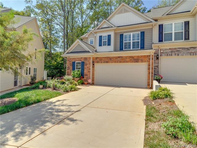 2514 Royal York Avenue - Photo 1
