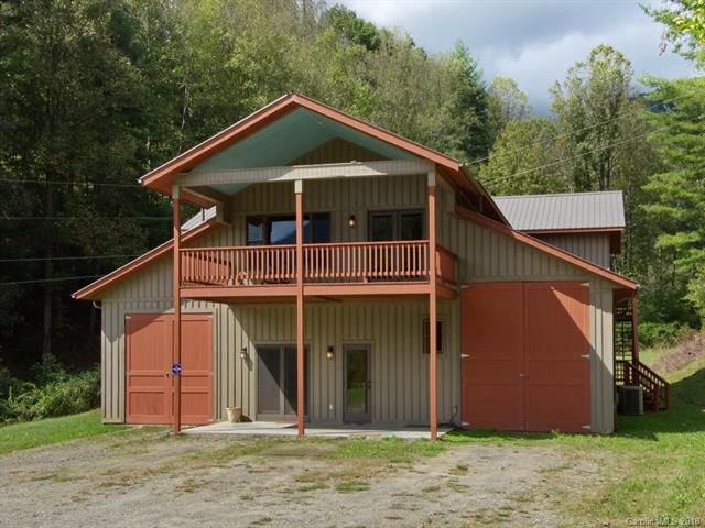 313 Sweet Hollow Road - Photo 1