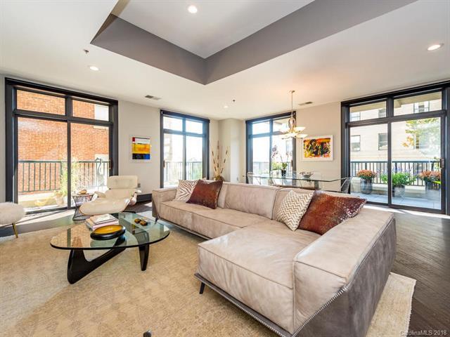 21 Battery Park Avenue - Photo 1