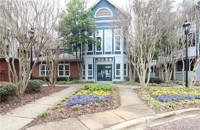 529 Graham Street - Photo 1