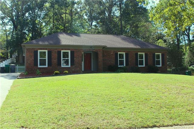 610 Riverwood Road - Photo 1