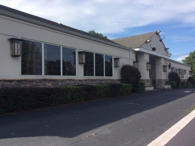 1825 Center Street - Photo 1