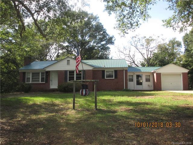 2980 Lynwood Drive - Photo 1