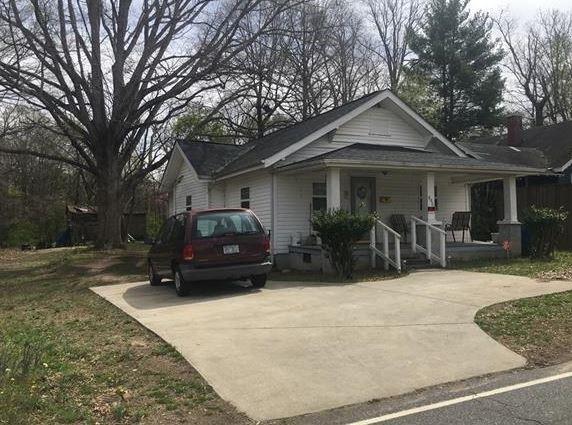840 10th Street Boulevard - Photo 1