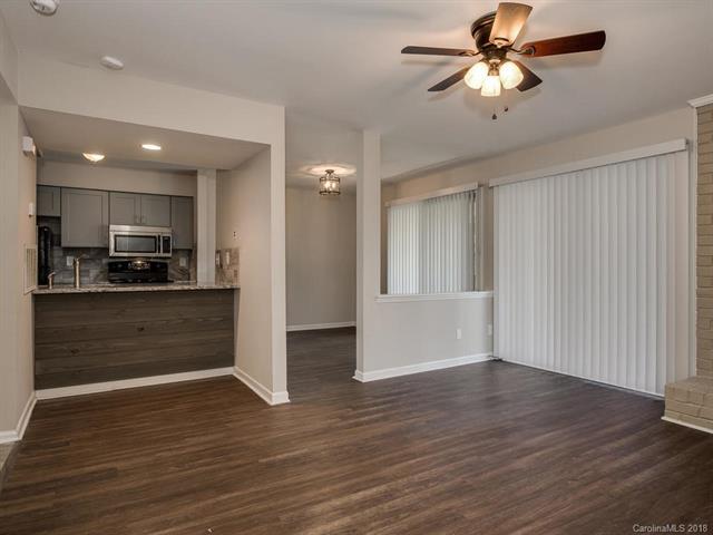 11054 Harrowfield Road - Photo 1