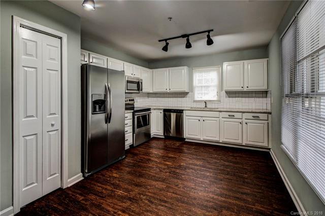 2134 Augusta Street - Photo 1