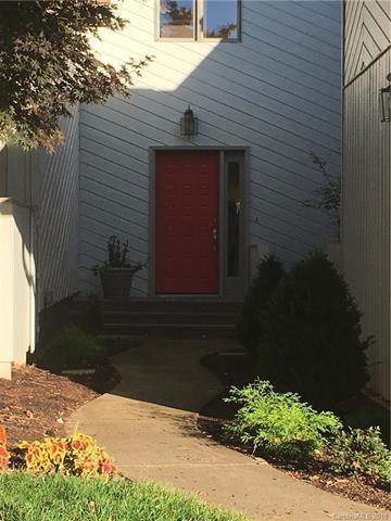 103 Parkway Court - Photo 1