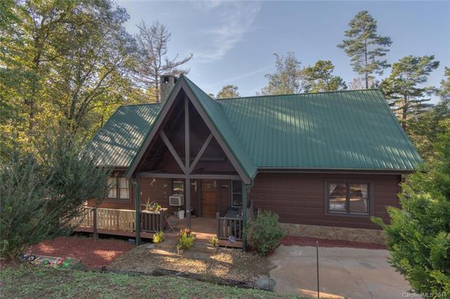 587 Pheasant Street - Photo 1