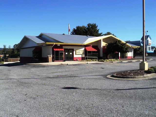 129 Wilkesboro Boulevard - Photo 1