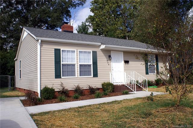 928 Sylvia Circle - Photo 1
