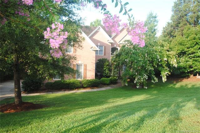 5421 Silver Creek Drive - Photo 1
