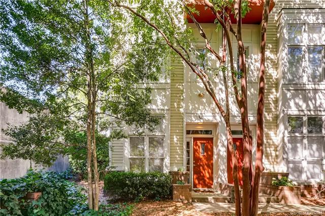 641 Alexander Street - Photo 1