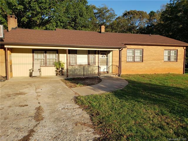 187 Spicewood Circle - Photo 1