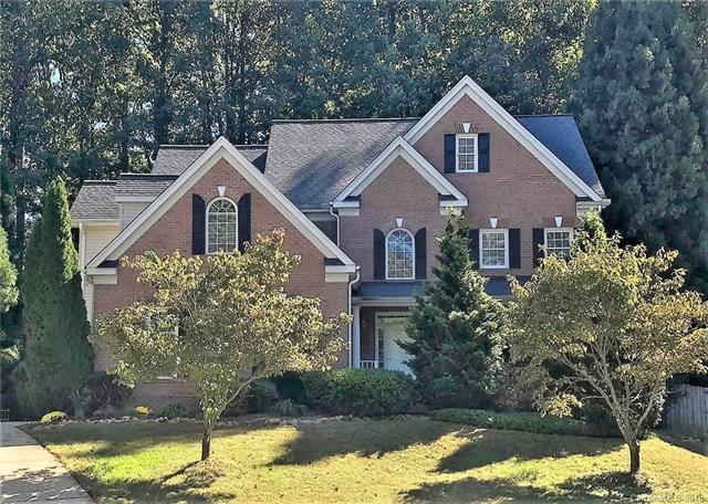 120 Fernbrook Drive - Photo 1
