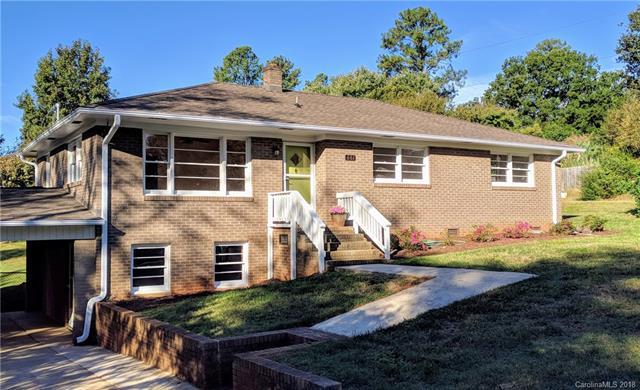 661 Greenbriar Avenue - Photo 1