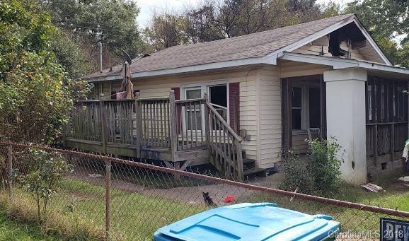 826 Oak Street - Photo 1