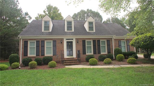 5621 Roundhouse Lane - Photo 1