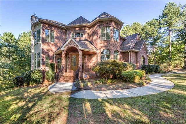 145 Summerwind Drive - Photo 1