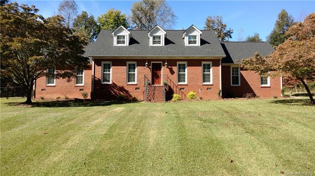 1685 Falconwood Circle - Photo 1