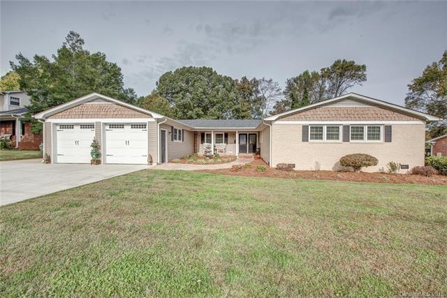 633 Rosemary Lane - Photo 1