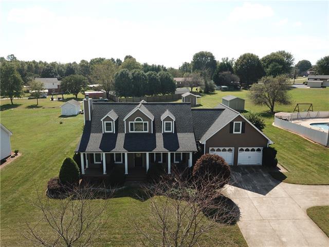152 Pleasant Garden Drive - Photo 1