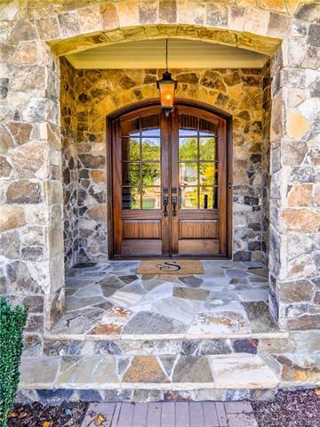 135 Potomac Lane - Photo 1