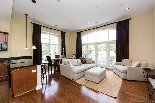 1829 Kenilworth Avenue - Photo 1