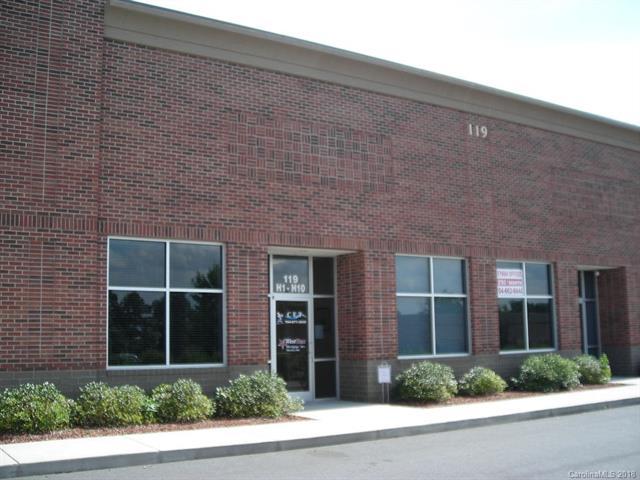 119 Poplar Pointe Drive - Photo 1