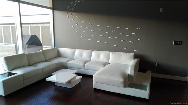 1100 Metropolitan Avenue - Photo 1