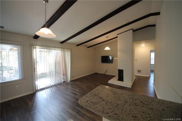 1424 Standish Place - Photo 1