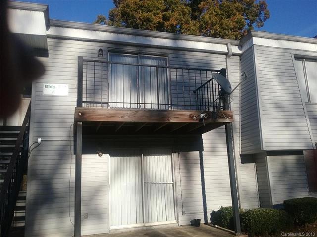 700 Farmhurst Drive - Photo 1