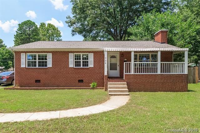 704 Eastway Drive - Photo 1