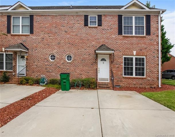 7004 Walnut Ridge Court - Photo 1