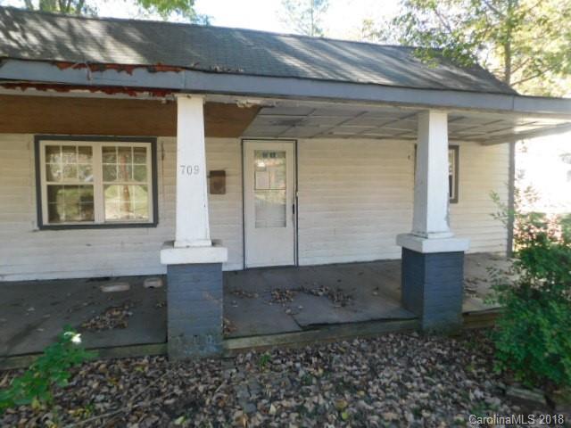 709 5th Street - Photo 1